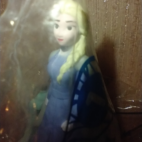 mcdonalds elsa toy